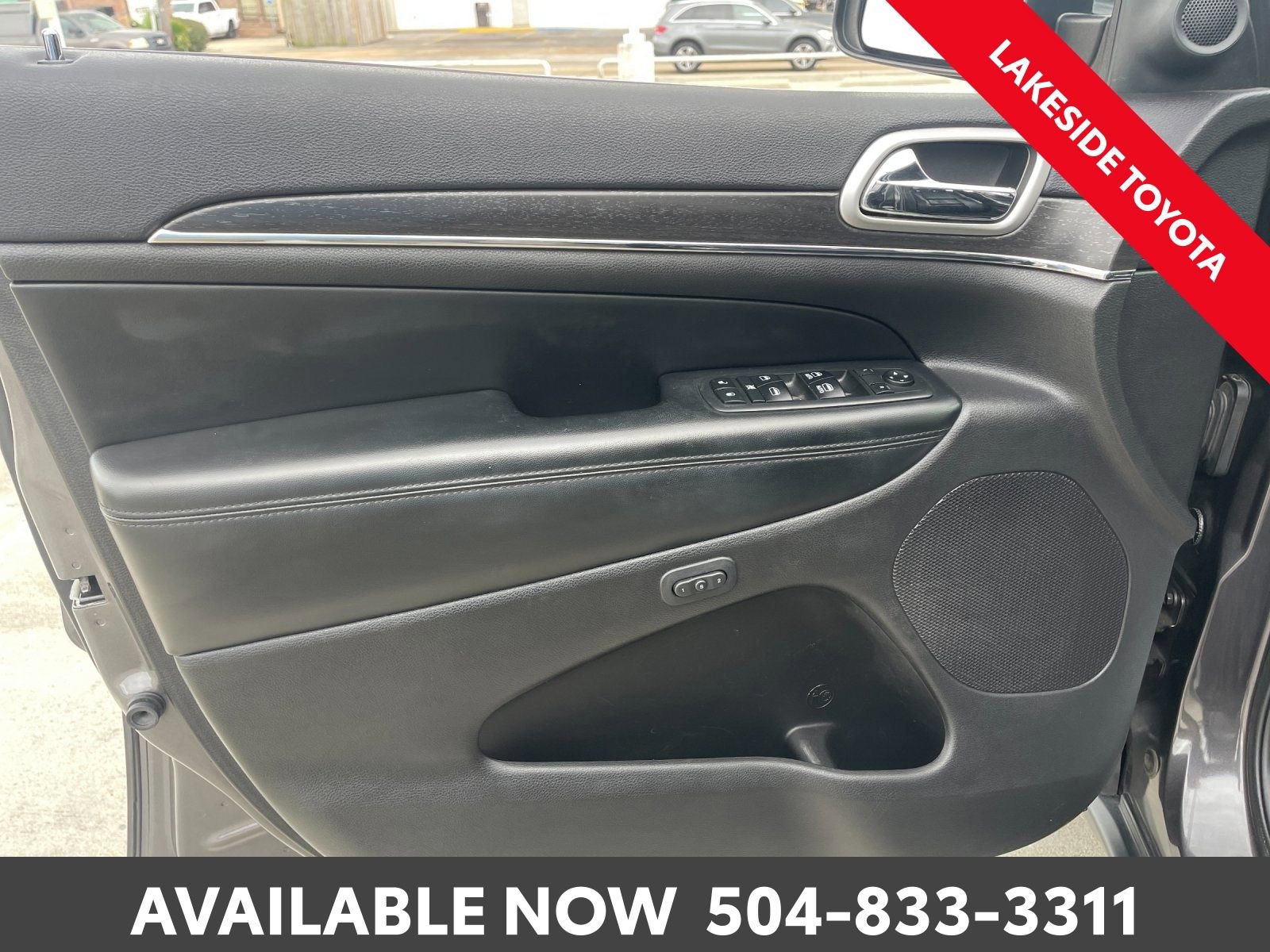 Used 2018 Jeep Grand Cherokee Limited image 25