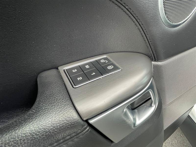 Used 2016 Land Rover Range Rover Sport SE AWD/4WD image 95