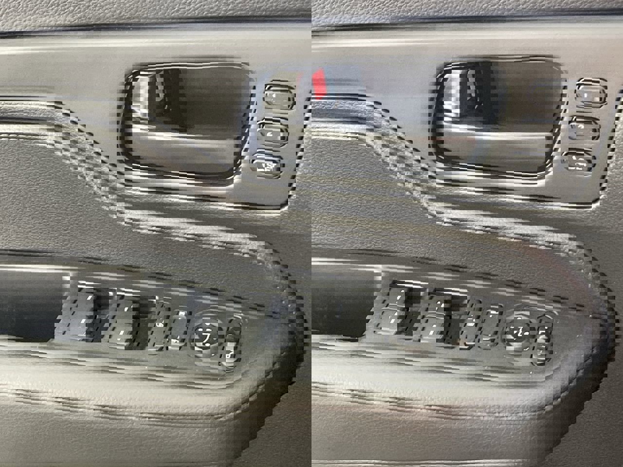 Used 2025 Honda Odyssey Sport-L image 19