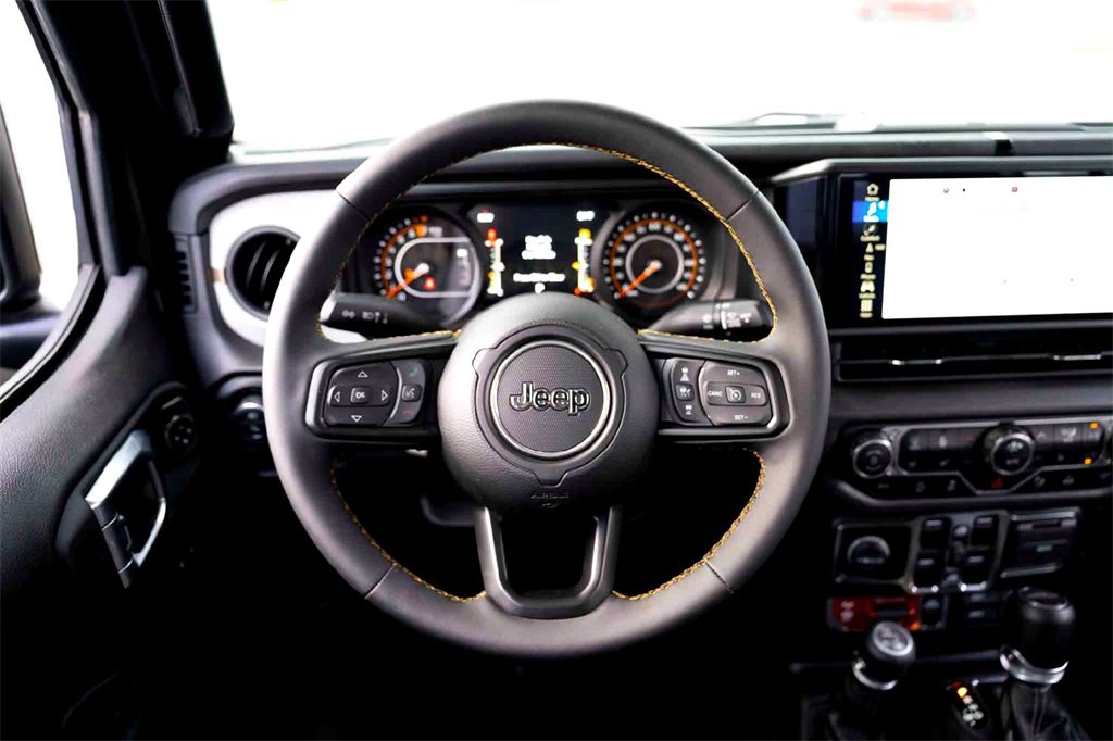 New 2024 Jeep Gladiator Sport image 21