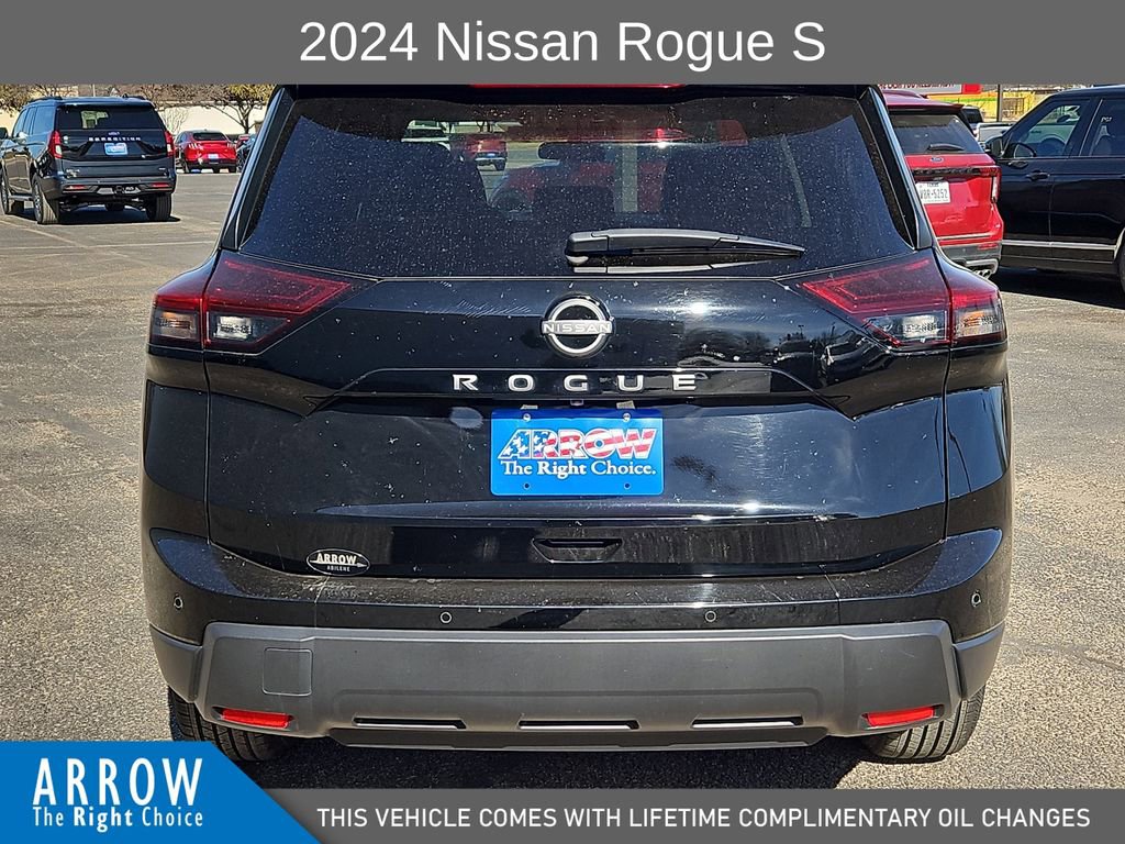 Used 2024 Nissan Rogue S image 11