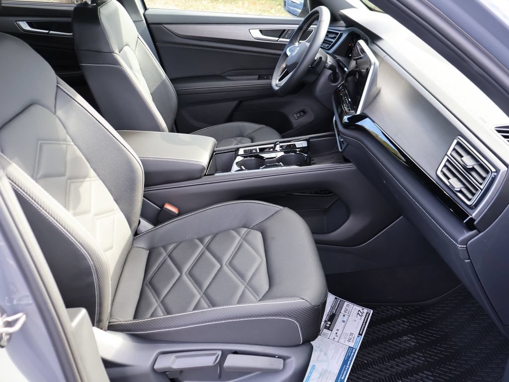 New 2026 Volkswagen Atlas Cross Sport SE AWD/4WD image 13
