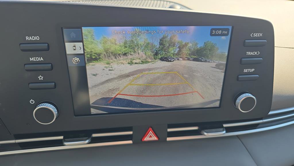 New 2026 Hyundai Elantra SE FWD image 19
