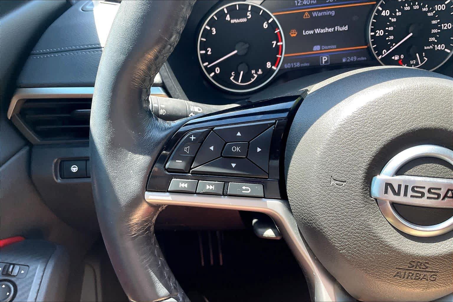 Used 2019 Nissan Altima 2.5 SV FWD image 23