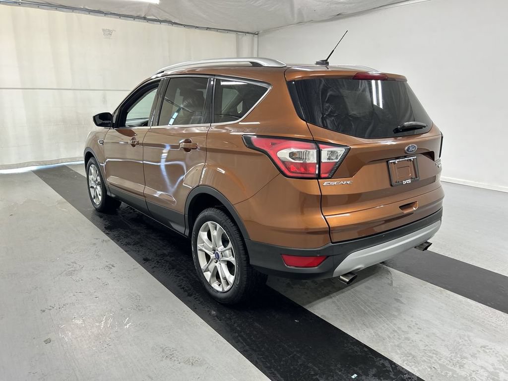 Used 2017 Ford Escape Titanium AWD/4WD image 7