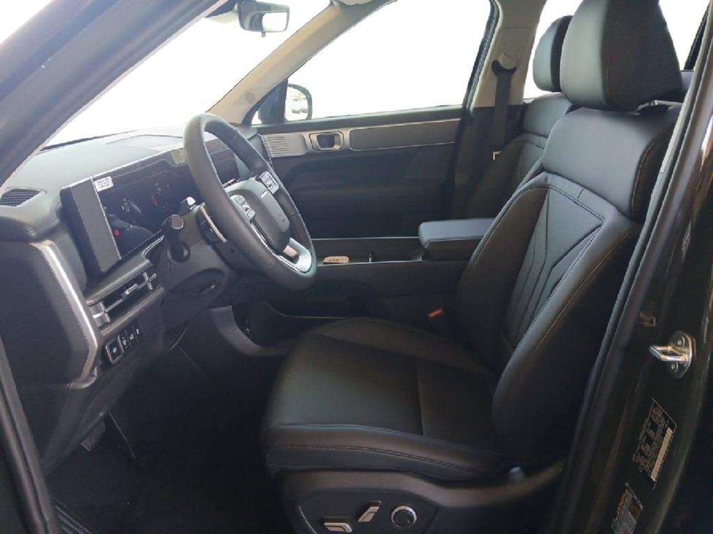 New 2026 Hyundai Santa Fe SEL FWD image 9