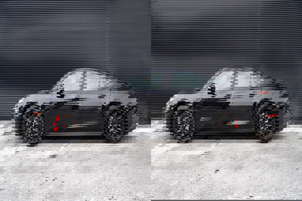 New 2026 Porsche Panamera 4S image 2