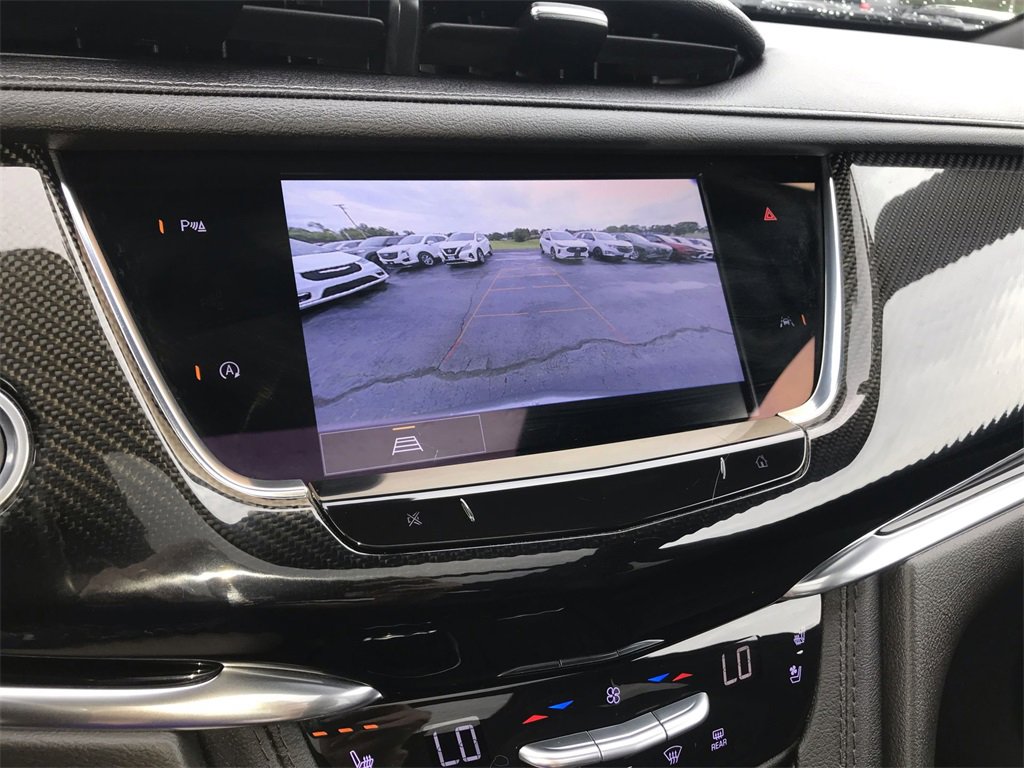 Used 2023 Cadillac XT6 Sport image 17