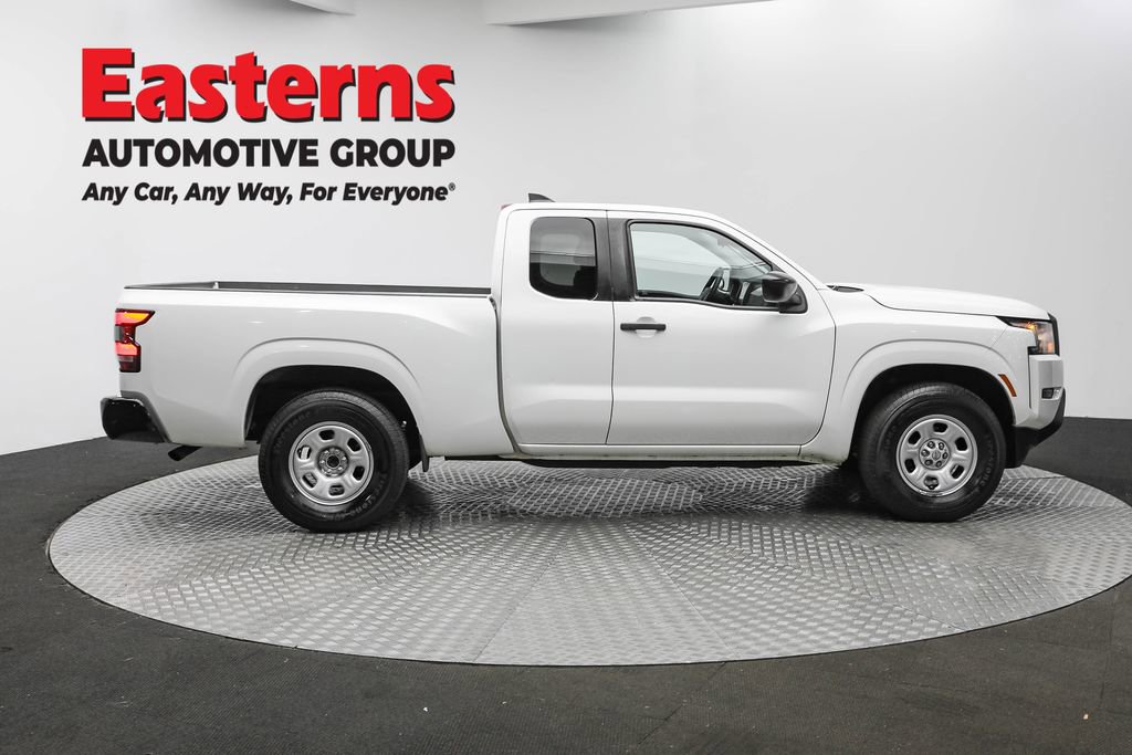 Used 2022 Nissan Frontier S image 4