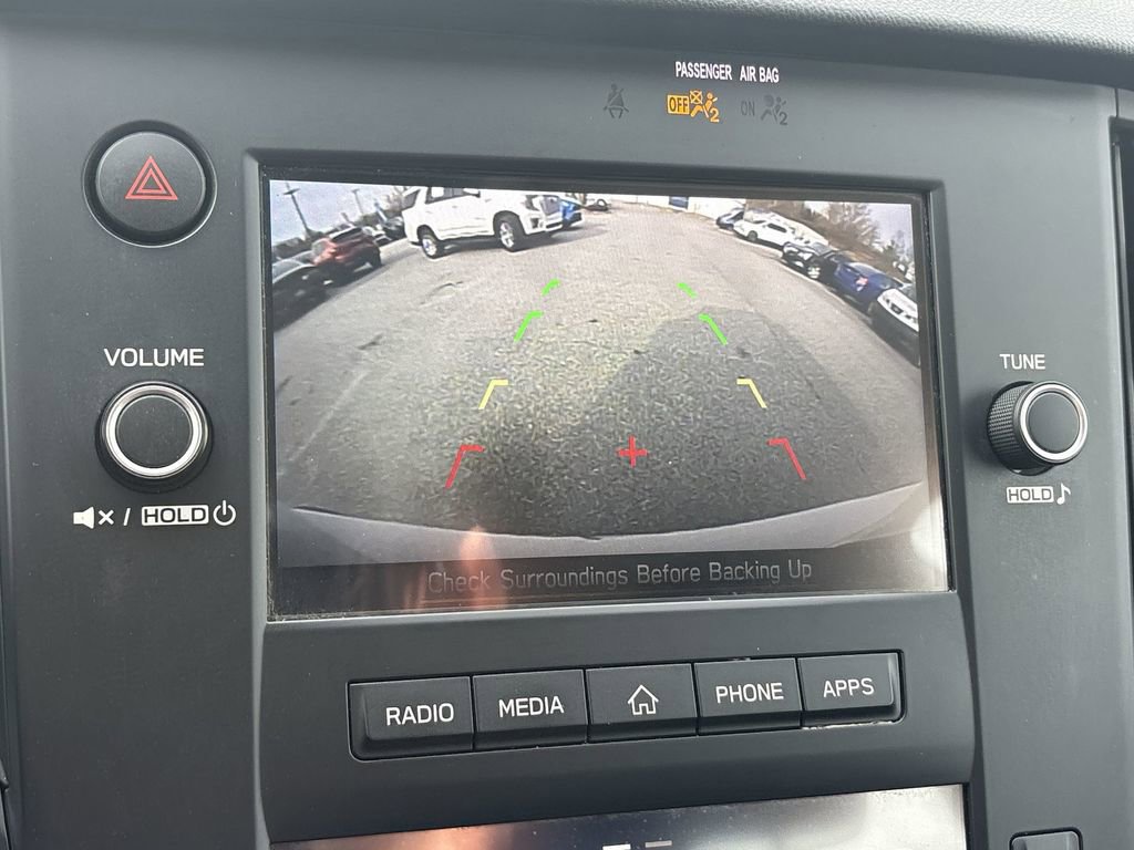 Used 2020 Subaru Outback 2.5i image 16