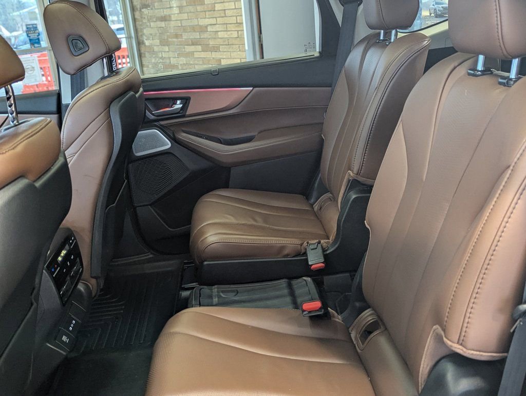 Used 2025 Acura MDX w/ Technology Package image 27