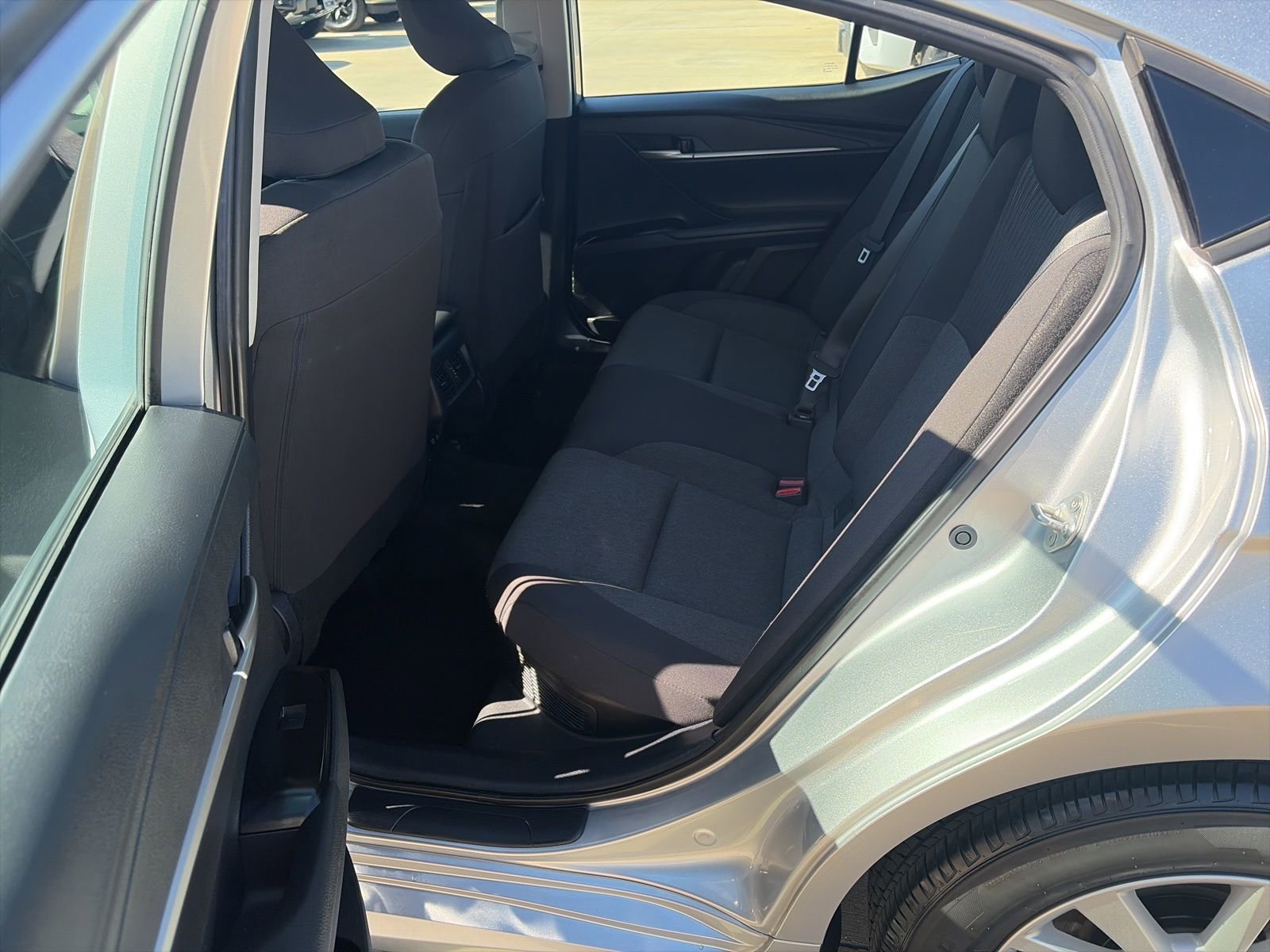 Used 2025 Toyota Camry LE FWD image 14