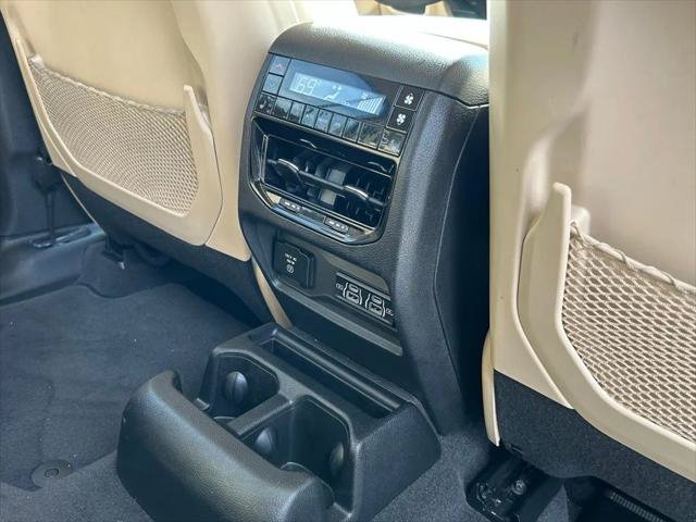 Certified 2022 Jeep Grand Cherokee L Limited RWD image 36