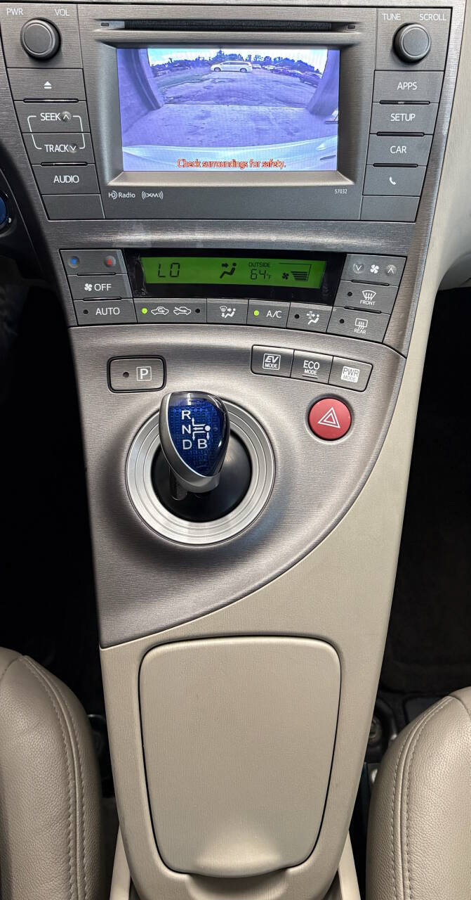 Used 2015 Toyota Prius Three FWD image 8
