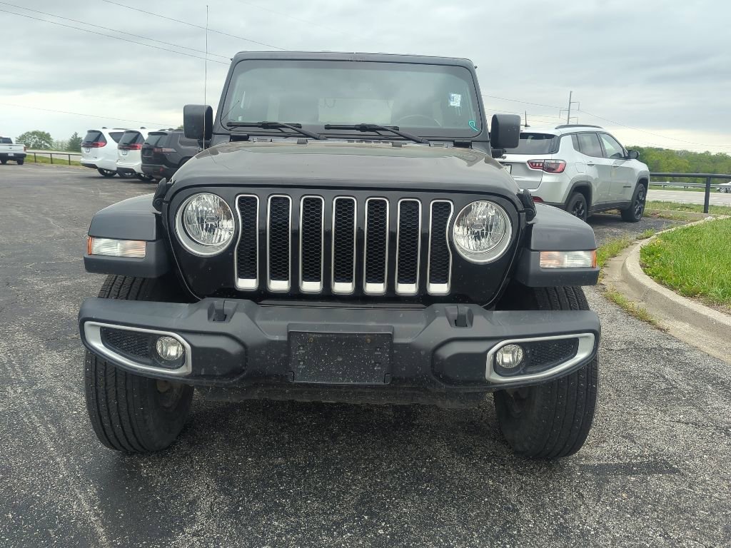 Used 2021 Jeep Wrangler Unlimited Sahara w/ Uconnect 4C Nav & Sound Group AWD/4WD image 3