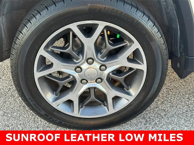 Used 2020 Jeep Grand Cherokee Limited w/ Premium Lighting Group image 6