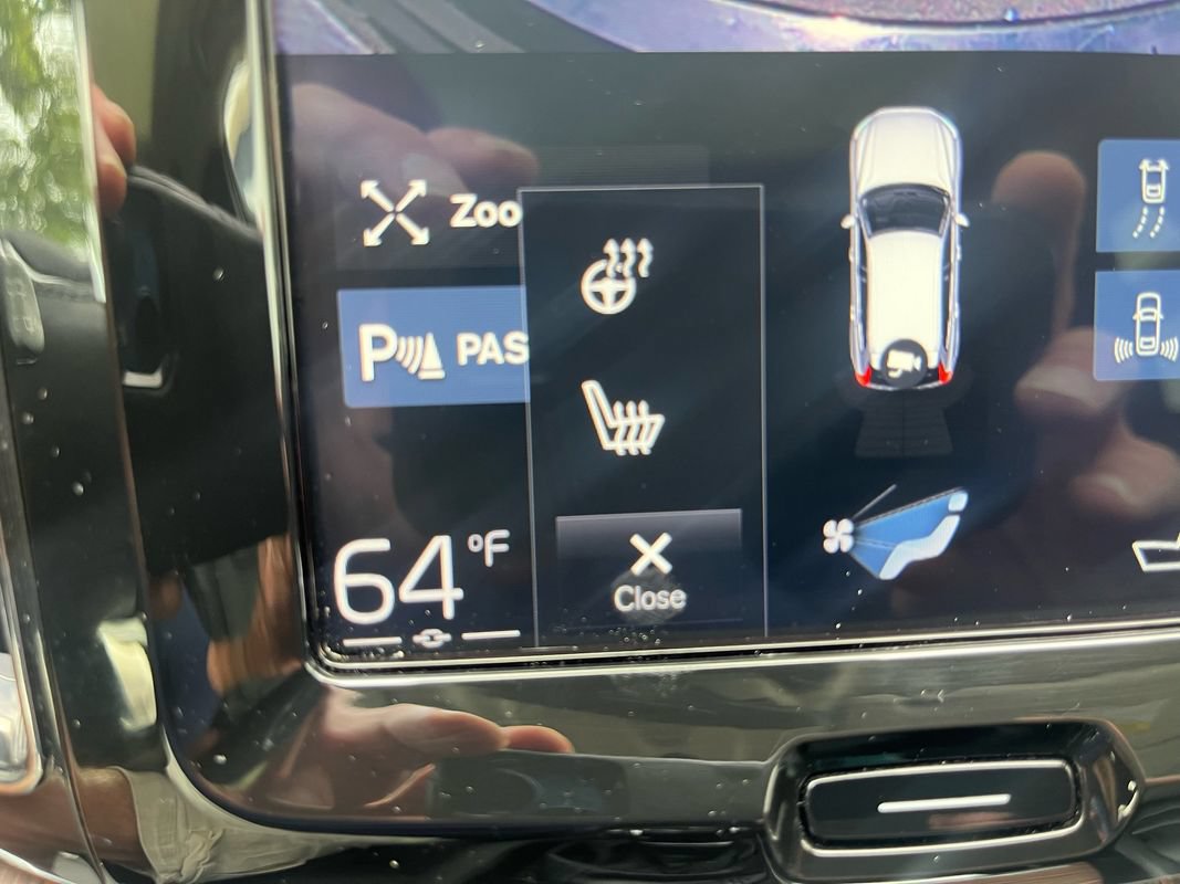 Used 2020 Volvo XC60 T6 Inscription AWD/4WD image 12
