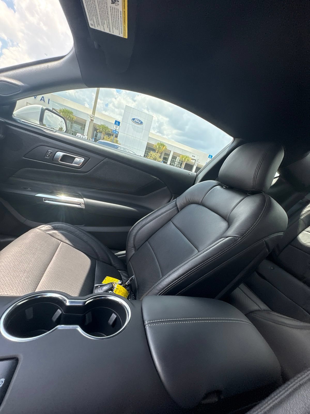 Used 2025 Ford Mustang GT RWD image 28