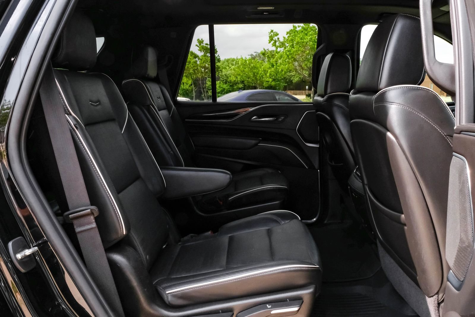 Used 2021 Cadillac Escalade Sport w/ Driver Assist Tech Package image 48