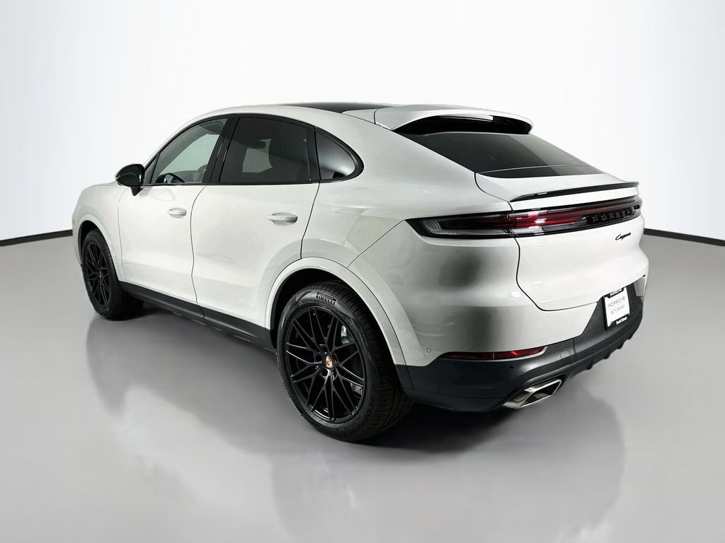 New 2026 Porsche Cayenne Coupe AWD/4WD image 3