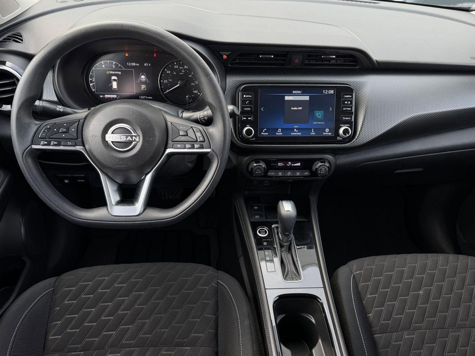 Used 2022 Nissan Kicks SV image 25