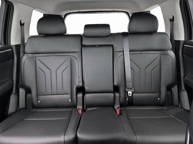 New 2026 Hyundai Santa Fe XRT AWD/4WD image 16