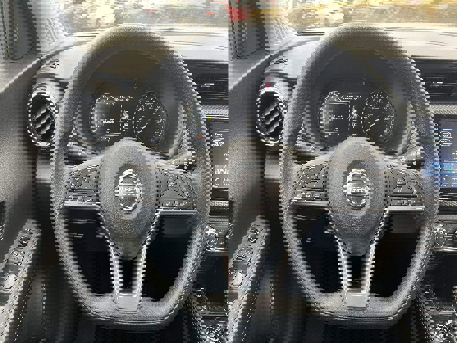 Used 2023 Nissan Kicks SV image 18