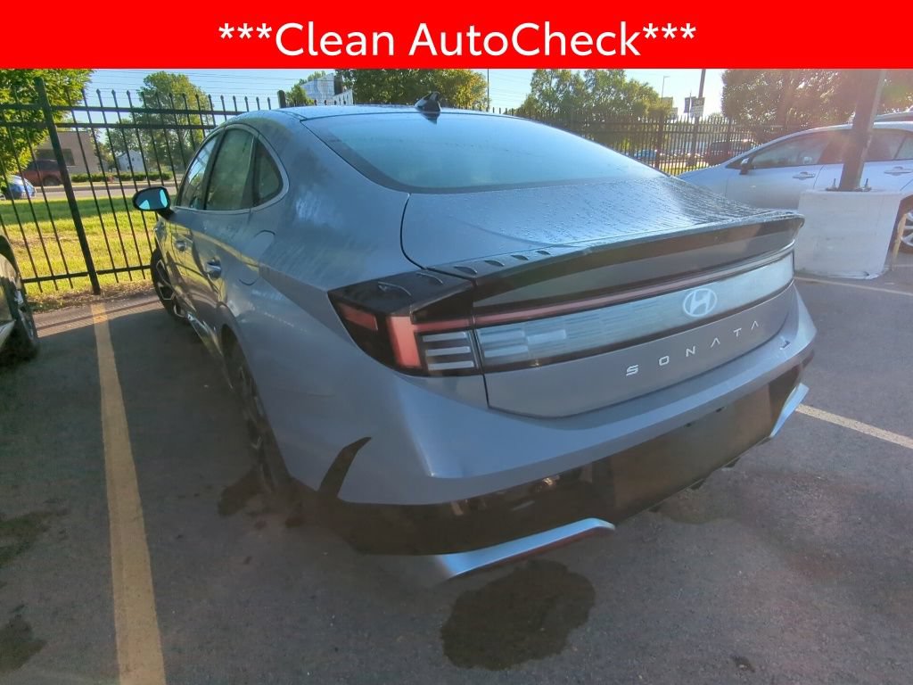 Used 2024 Hyundai Sonata SEL FWD image 4