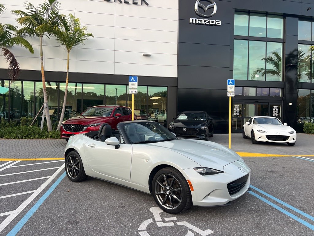 Used 2019 MAZDA MX-5 Miata Grand Touring image 5