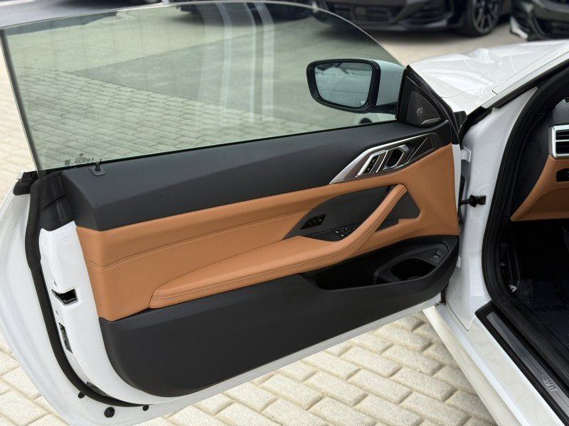 Certified 2025 BMW 430i Coupe w/ Premium Package image 11