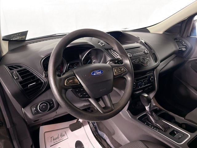 Used 2017 Ford Escape SE image 9