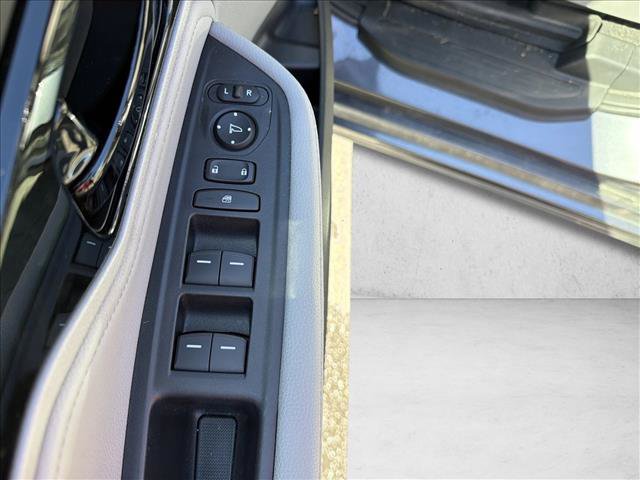 Used 2023 Honda Odyssey Touring image 10