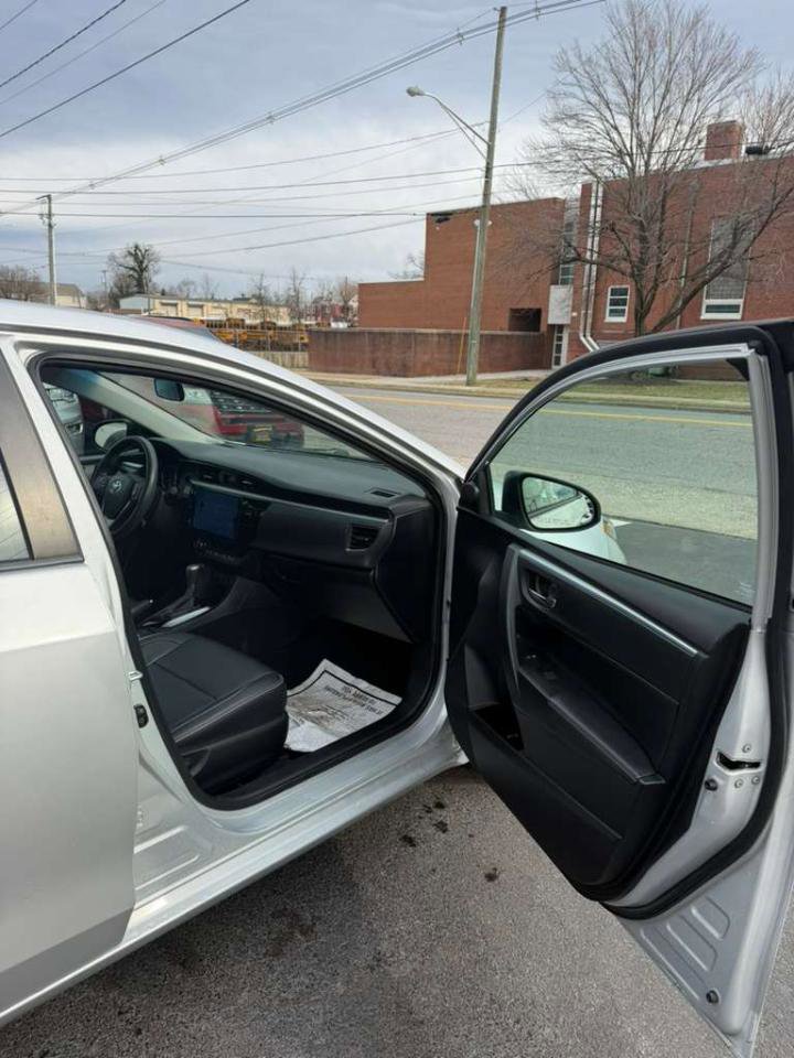 Used 2014 Toyota Corolla LE Premium w/ Driver Convenience Package FWD image 19