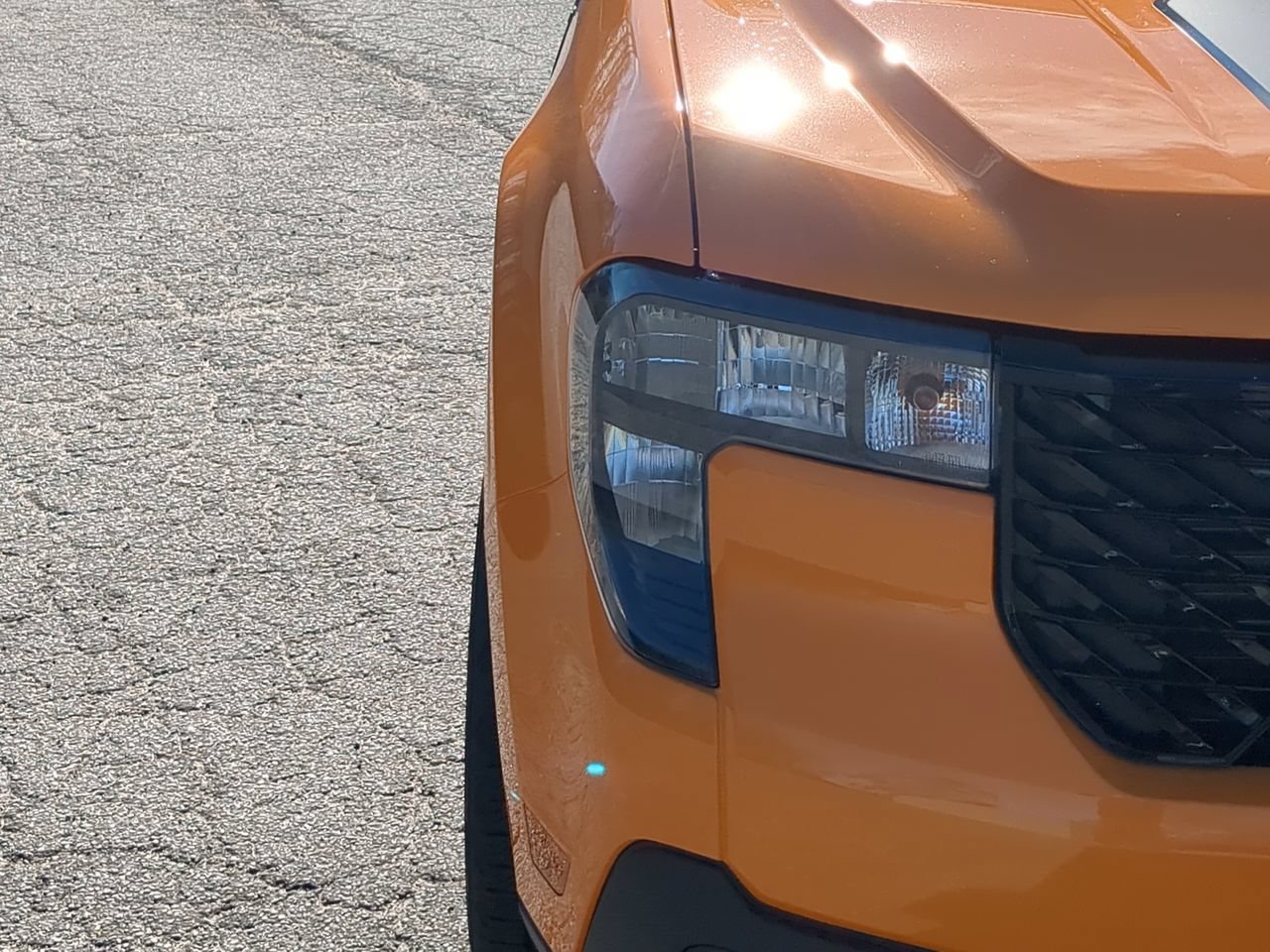 New 2026 Ford Maverick XLT w/ XLT Luxury Package AWD/4WD image 8