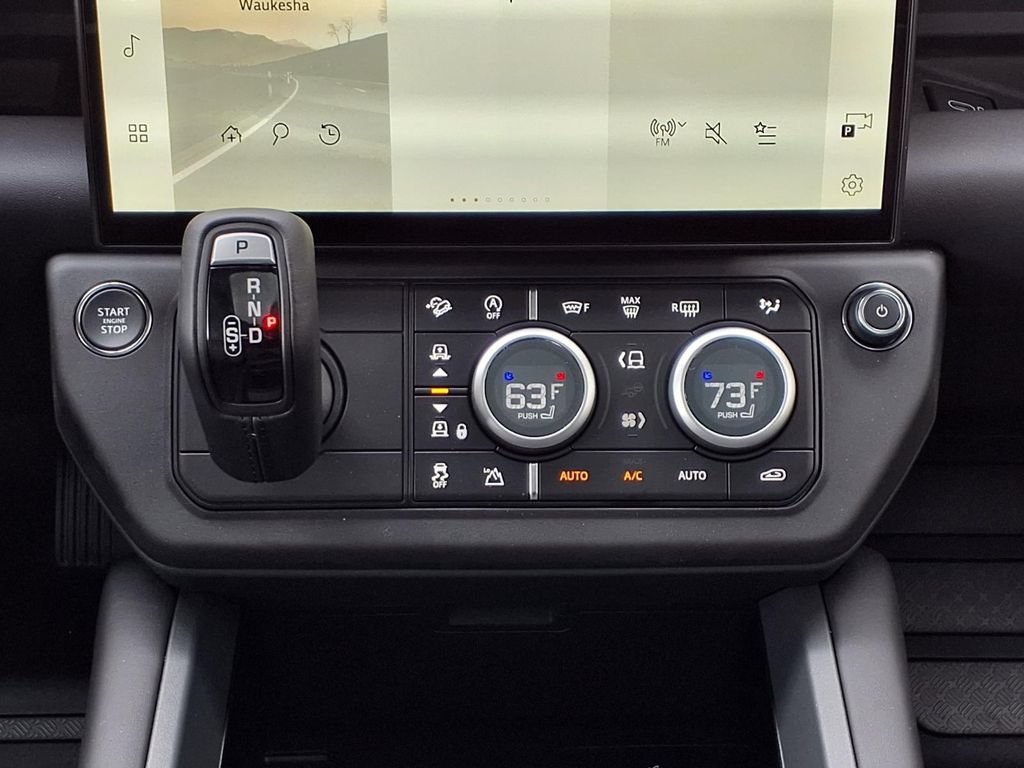 New 2026 Land Rover Defender 110 X-Dynamic SE AWD/4WD image 20