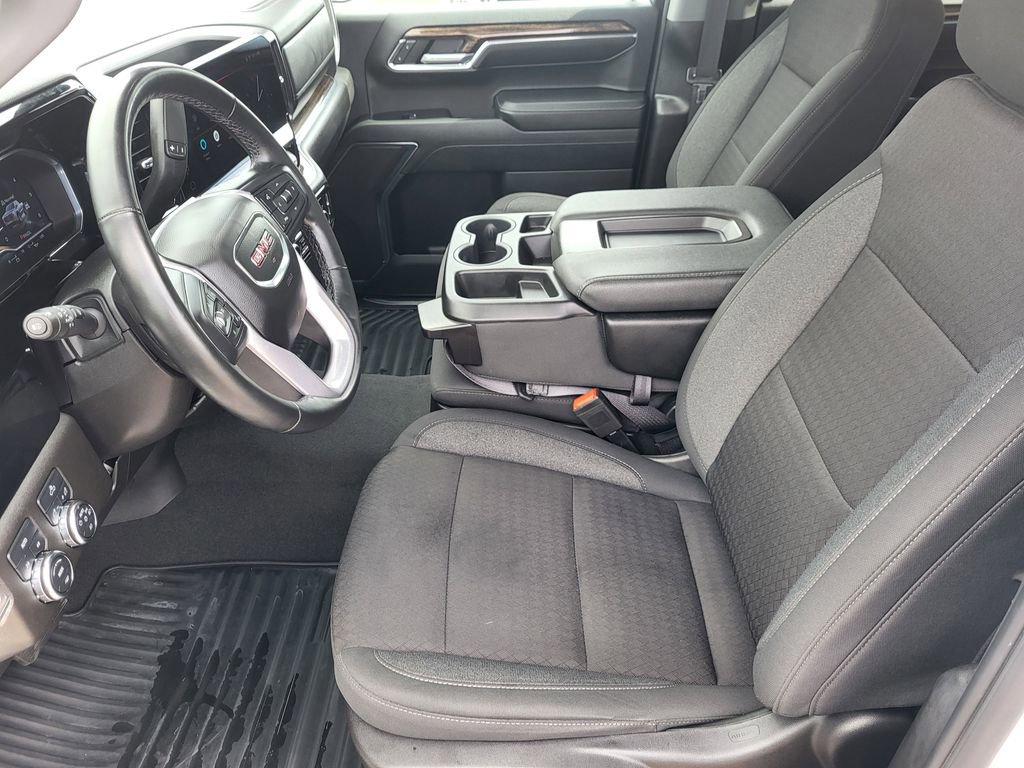 Used 2024 GMC Sierra 1500 Elevation image 13