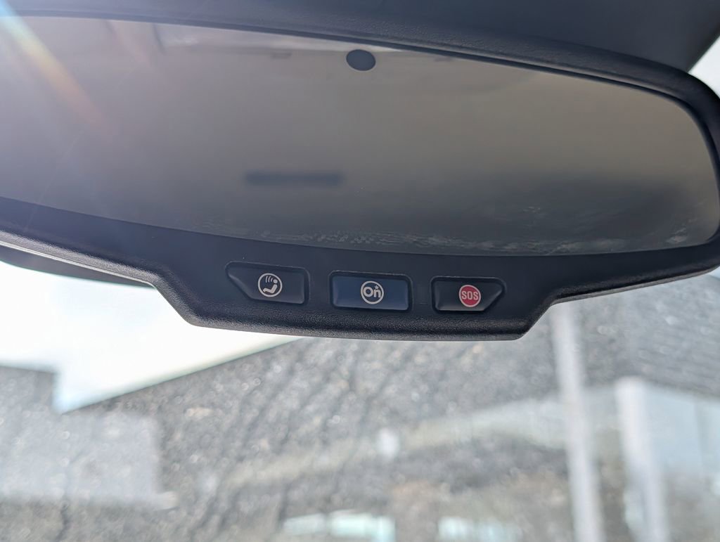 Used 2019 Buick Encore Essence w/ Safety Package II image 43