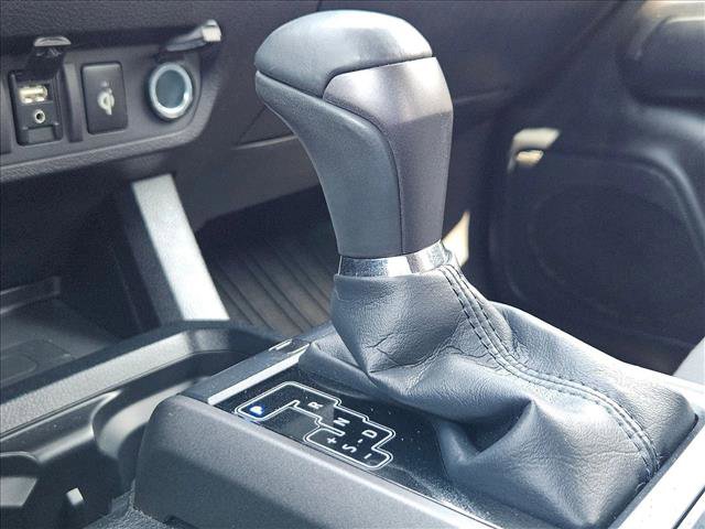 Used 2019 Toyota Tacoma TRD Off-Road image 12