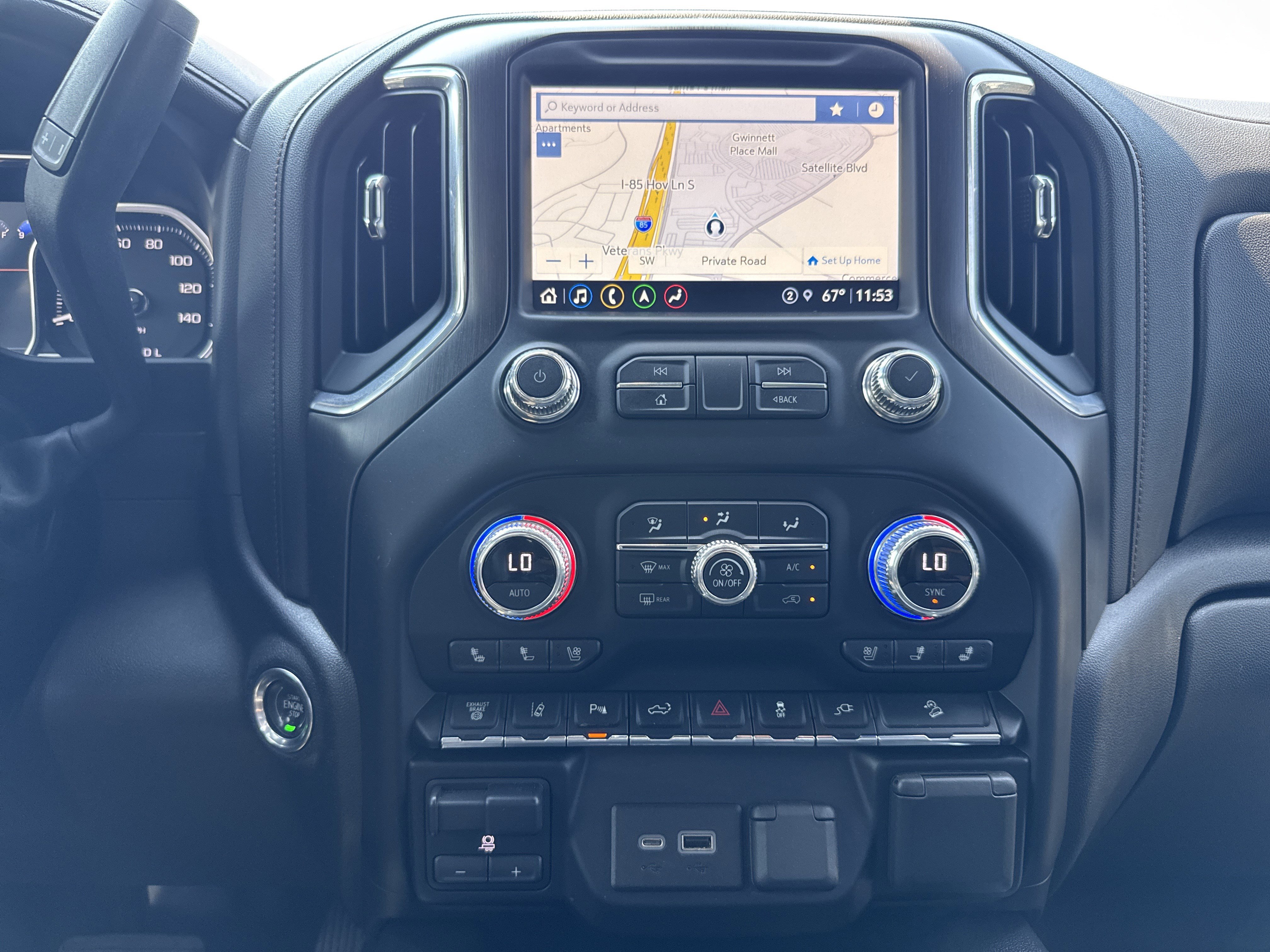 Used 2021 GMC Sierra 2500 AT4 w/ AT4 Premium Plus Package image 30