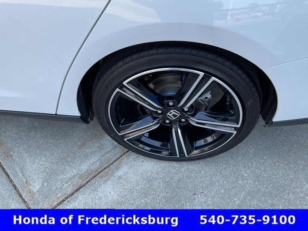 Used 2025 Honda Accord Sport image 10