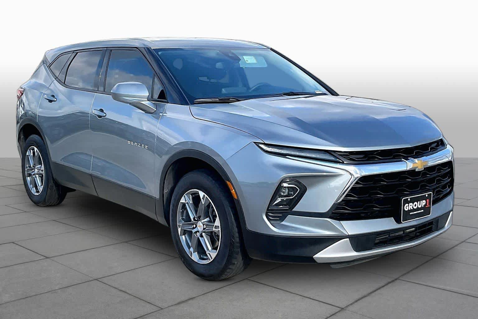 Certified 2024 Chevrolet Blazer LT FWD image 3