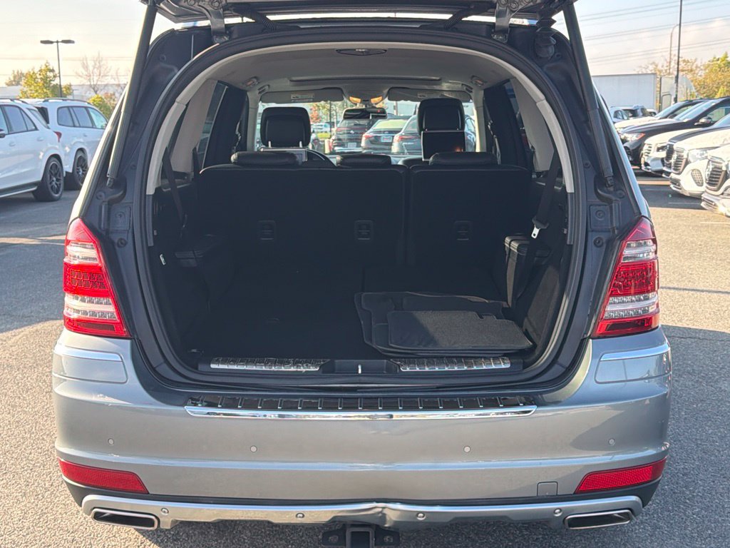 Used 2011 Mercedes-Benz GL 450 4MATIC image 17