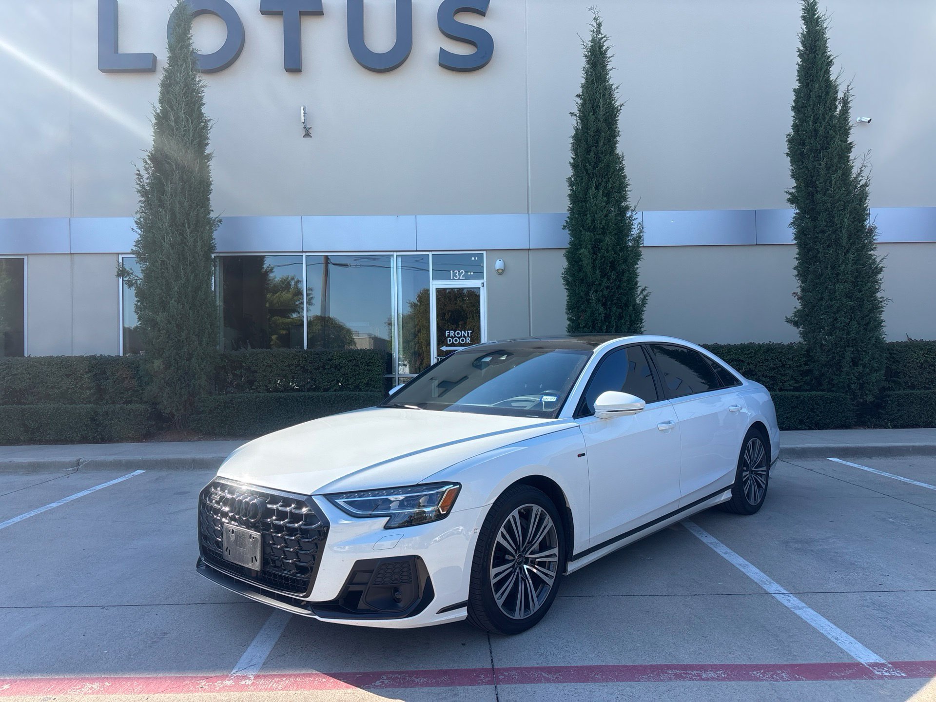 Used 2023 Audi A8 L 3.0T AWD/4WD image 1