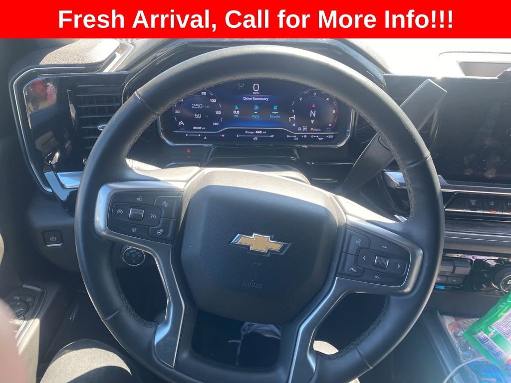 Used 2024 Chevrolet Silverado 2500 LTZ w/ LTZ Plus Package AWD/4WD image 4