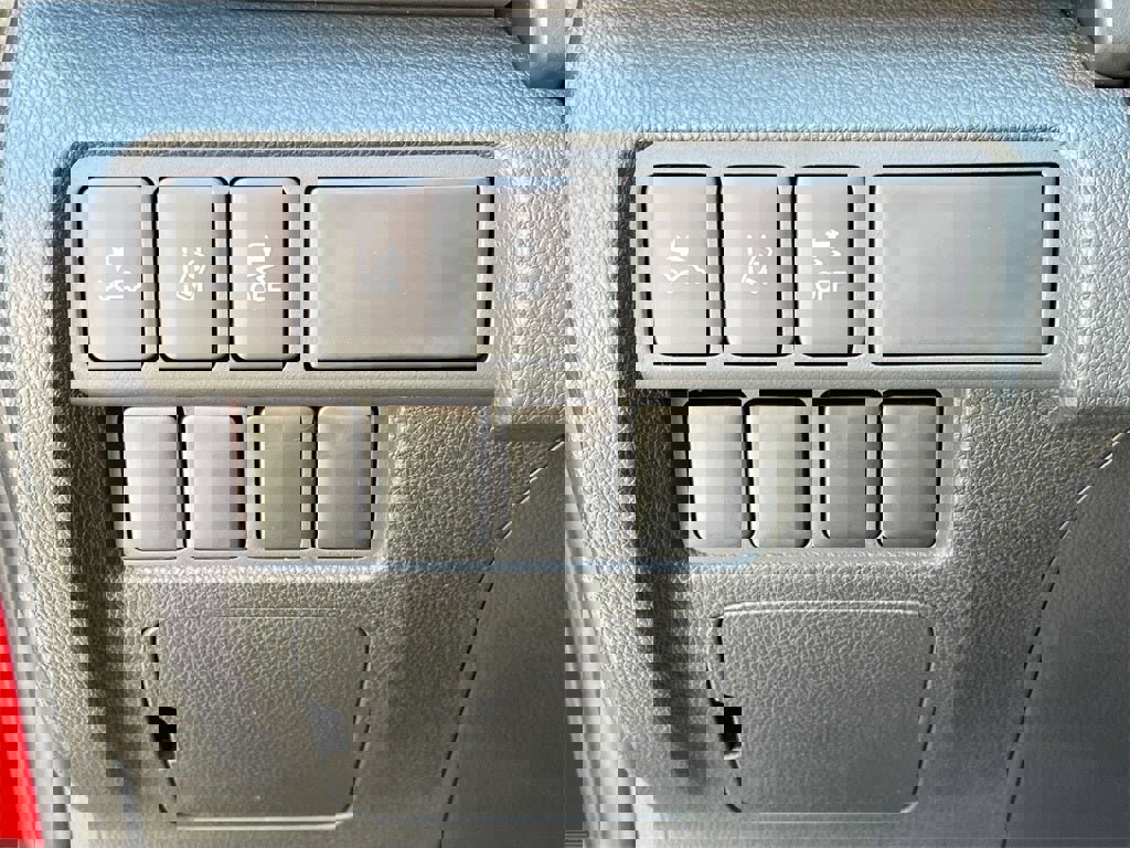 New 2026 Mitsubishi Eclipse Cross LE image 10