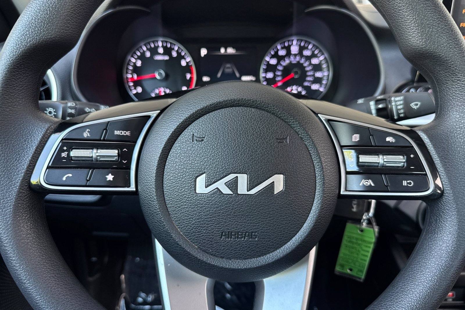 Used 2024 Kia Forte LXS FWD image 10