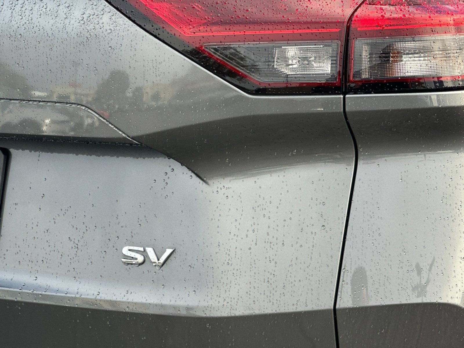 Used 2022 Nissan Rogue SV FWD image 26