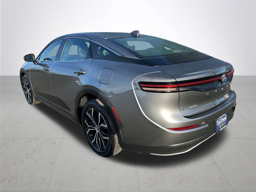 Used 2024 Toyota Crown XLE image 8