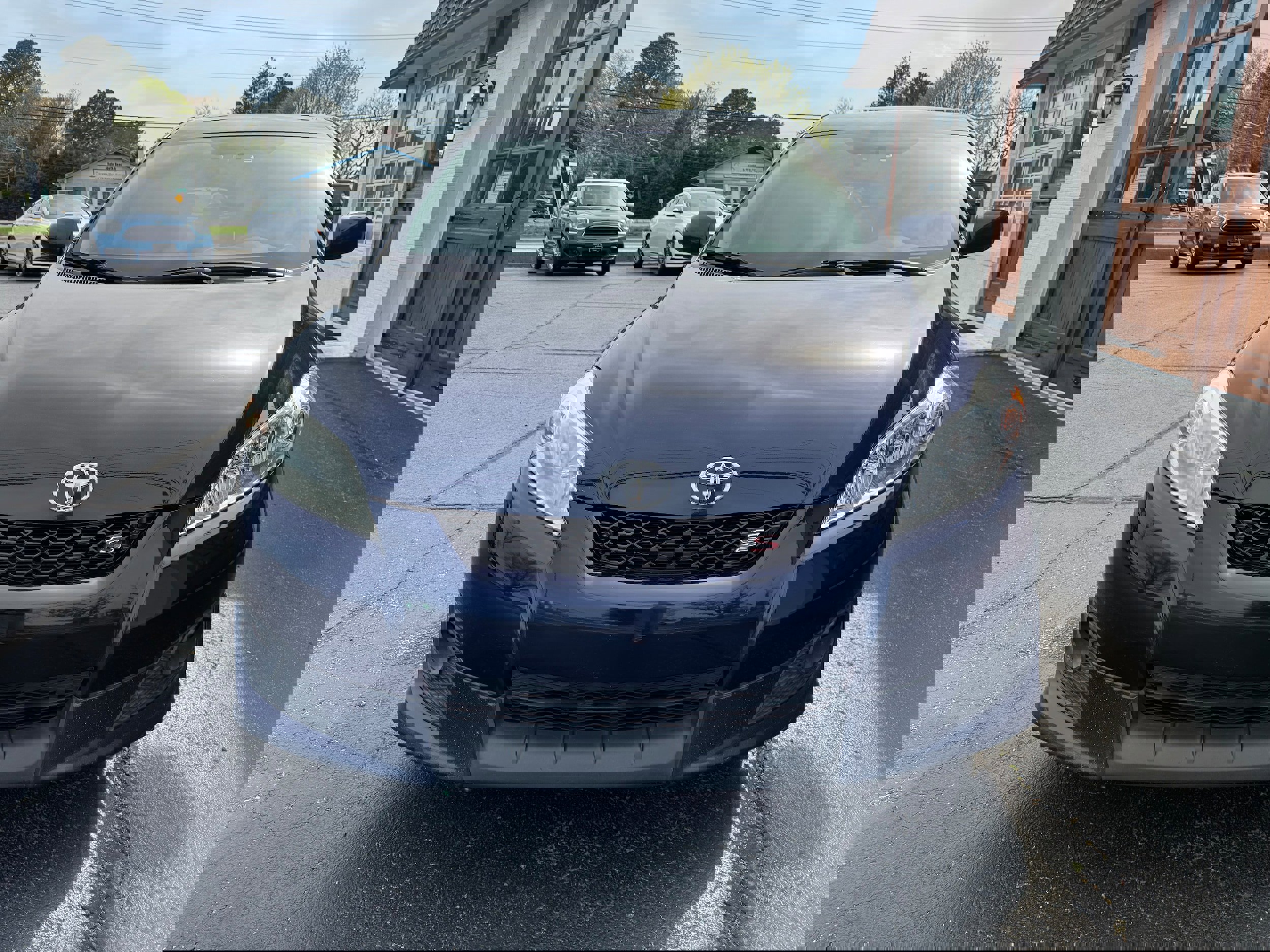 Used 2009 Toyota Matrix XRS image 28