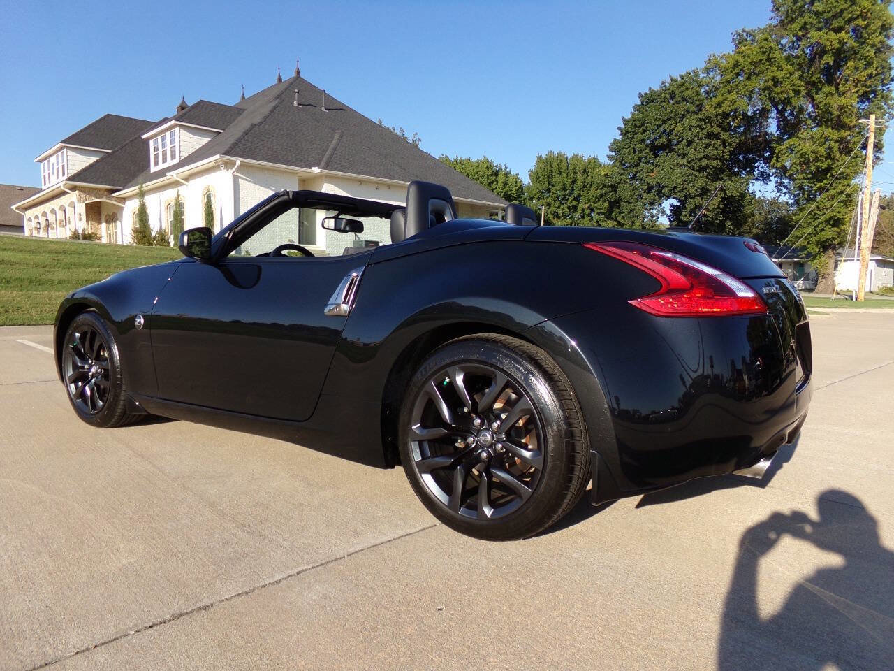 Used 2019 Nissan 370Z Roadster image 31